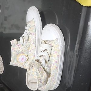 Floral high top converse toddler 10